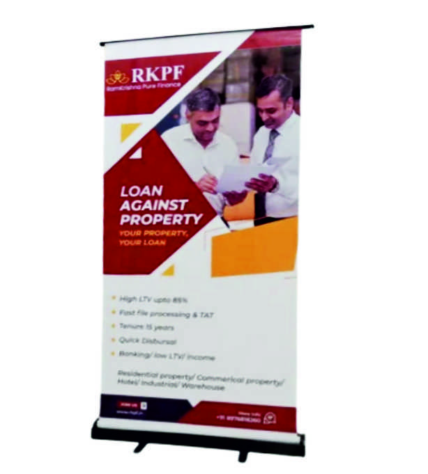 ROLL-UP STANDEE